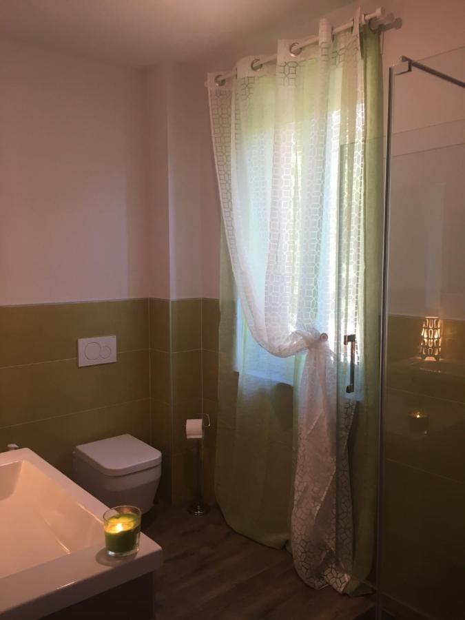 B&B Arcobaleno Longone al Segrino Exterior foto